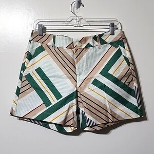 Ann Taylor Geometric 6" short w/ pockets